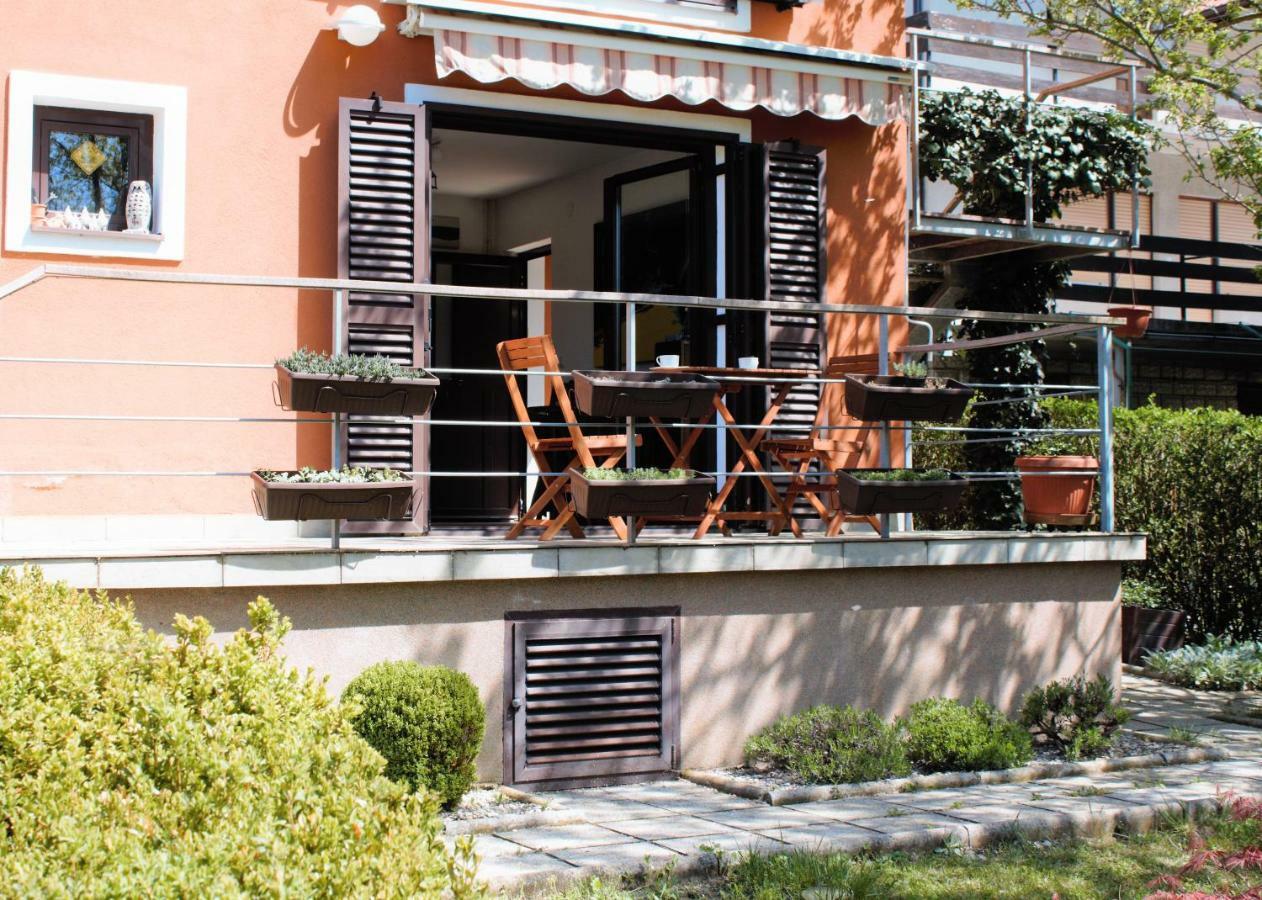Apartments Livun Тухелске Топлице Екстериор снимка