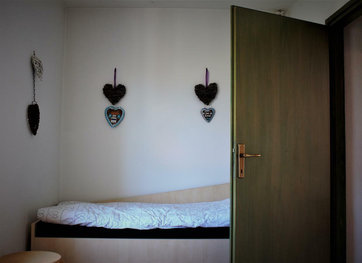 Apartments Livun Тухелске Топлице Екстериор снимка